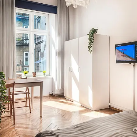 Perfect Place For Couples, Pilsudskiego Street - Old Town Апартаменты Краков
