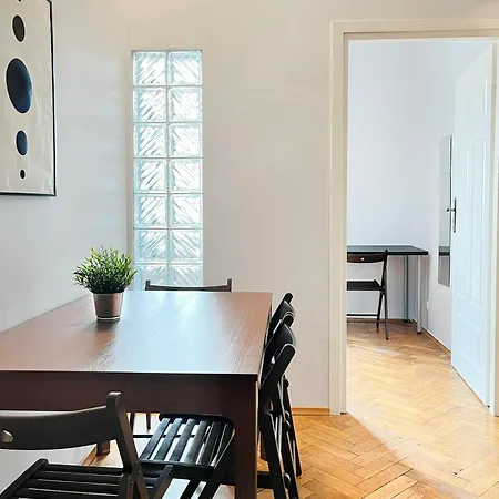 Perfect Place For Couples, Pilsudskiego Street - Old Town Апартаменты