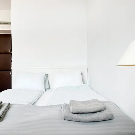 Perfect Place For Couples, Pilsudskiego Street - Old Town Апартаменты *