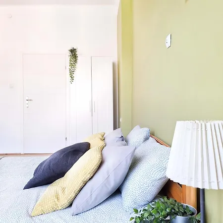 Perfect Place For Couples, Pilsudskiego Street - Old Town Apartment *