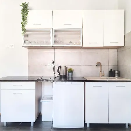 Apartment Perfect Place For Couples, Pilsudskiego Street - Old Town