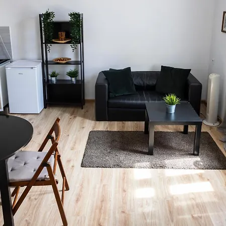 Apartment Perfect Place For Couples, Pilsudskiego Street - Old Town *