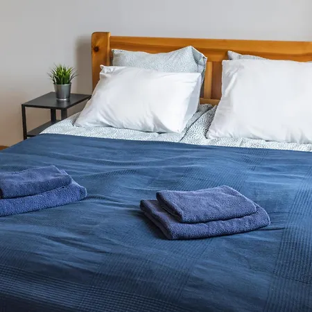 Apartment Perfect Place For Couples, Pilsudskiego Street - Old Town