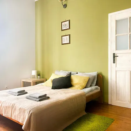 Perfect Place For Couples, Pilsudskiego Street - Old Town Apartment Krakow