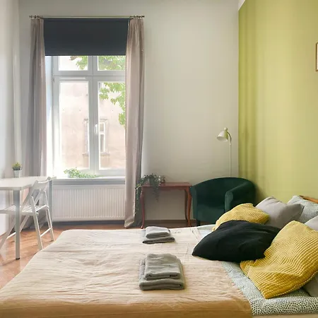 Perfect Place For Couples, Pilsudskiego Street - Old Town Apartment *