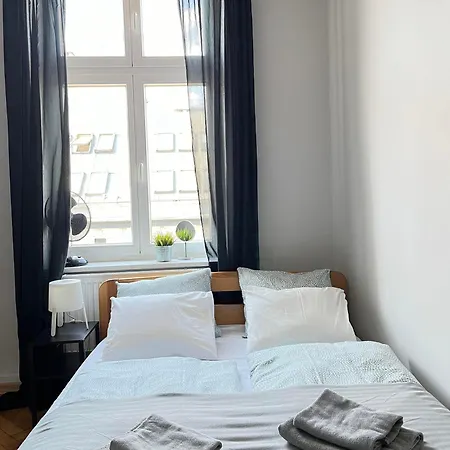 Perfect Place For Couples, Pilsudskiego Street - Old Town Krakow