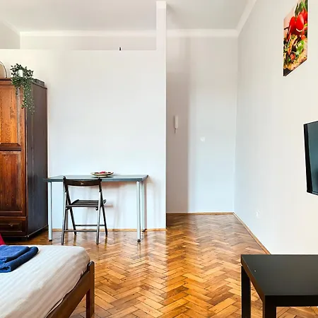 Perfect Place For Couples, Pilsudskiego Street - Old Town *