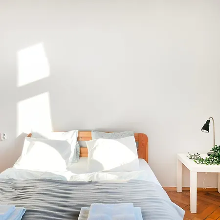 Perfect Place For Couples, Pilsudskiego Street - Old Town *